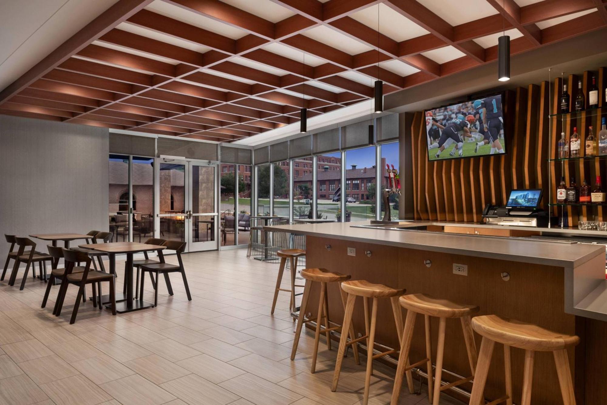 Springhill Suites By Marriott Milwaukee West/Wauwatosa Exterior foto