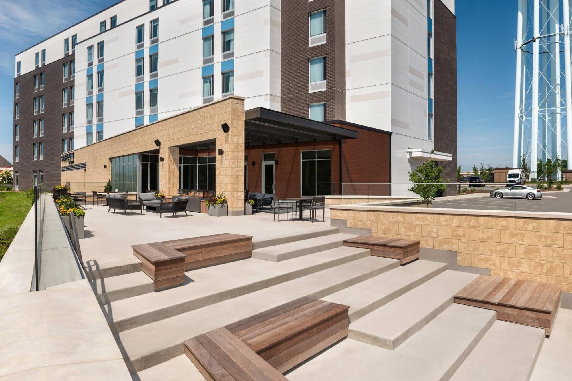 Springhill Suites By Marriott Milwaukee West/Wauwatosa Exterior foto
